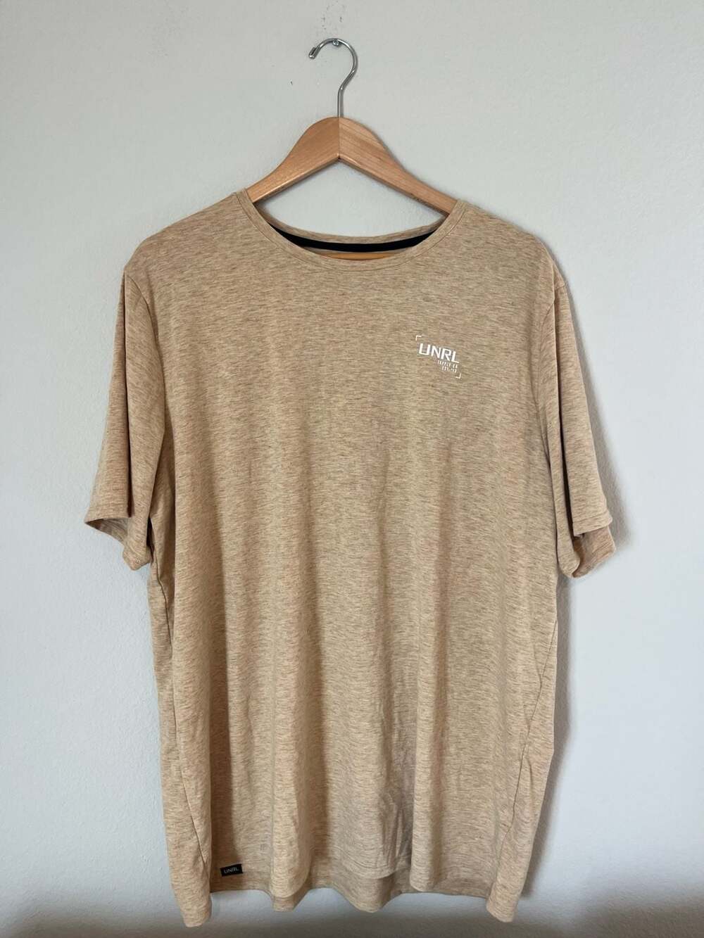 UNRL, Men’s Casual Performance Tee,Neutral Tan, Elevated Basic, Activewear, 2XL